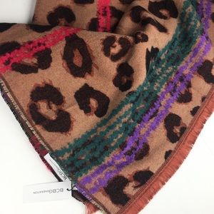 🆕 BCBG Leopard Print Blanket Scarf Pashmina Wrap